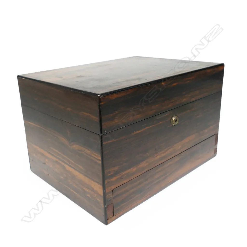 A 19thC coromandel wood dressing table case, Image 1++