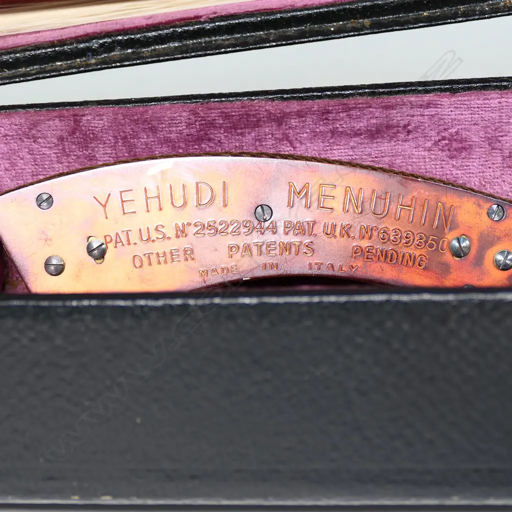 An 18thC German violin, of the Kloz School Image 1++