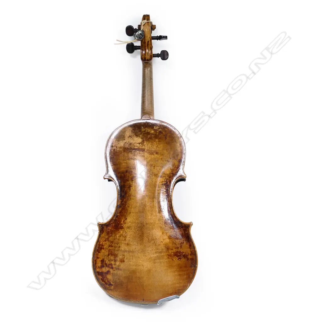 An 18thC German violin, of the Kloz School Image 1++