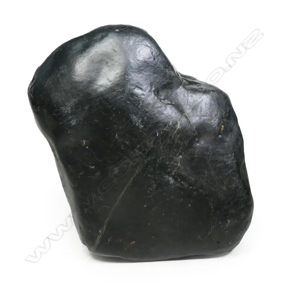 A large pounamu boulder, Image 1++