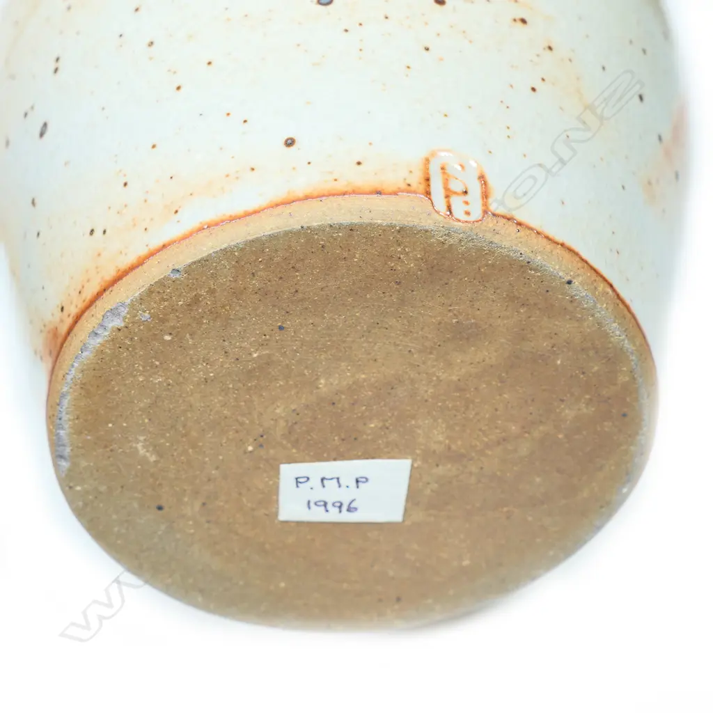 Peter Stichbury wax resist shino glazed vase, Image 1++