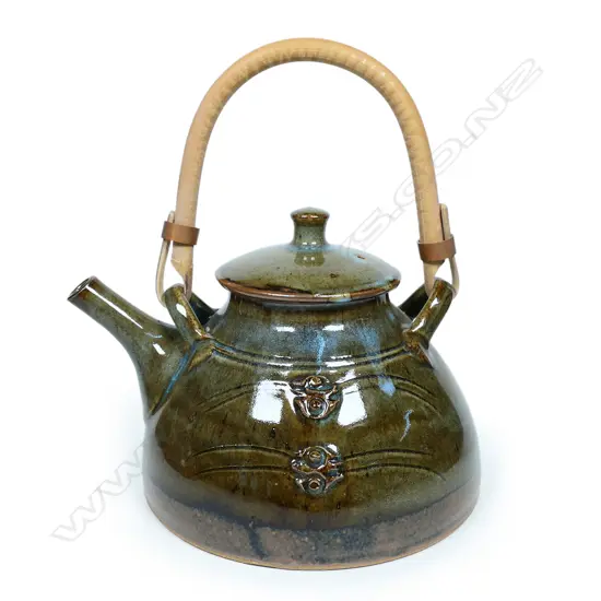 Peter Stichbury teapot,