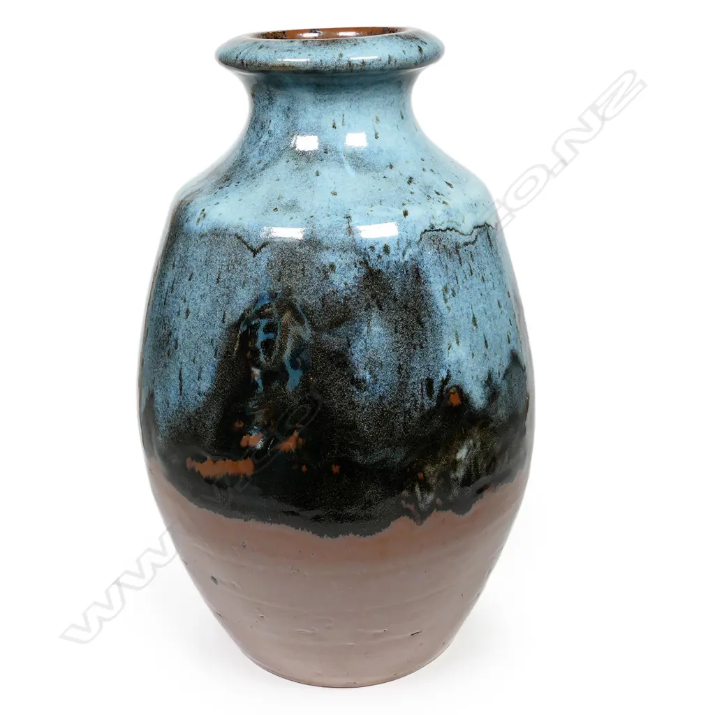 Peter Stichbury large chun and tenmoku glazed vase, Image 1++