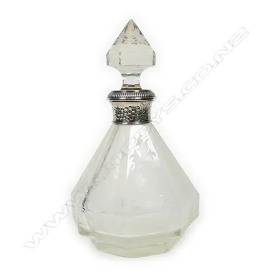 An etched crystal flacon de parfum,