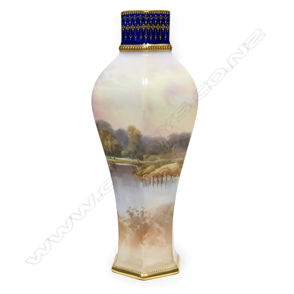 A Royal Doulton hand painted porcelain vase by John Hugh Plant (act. 1902-1920), Image 1++