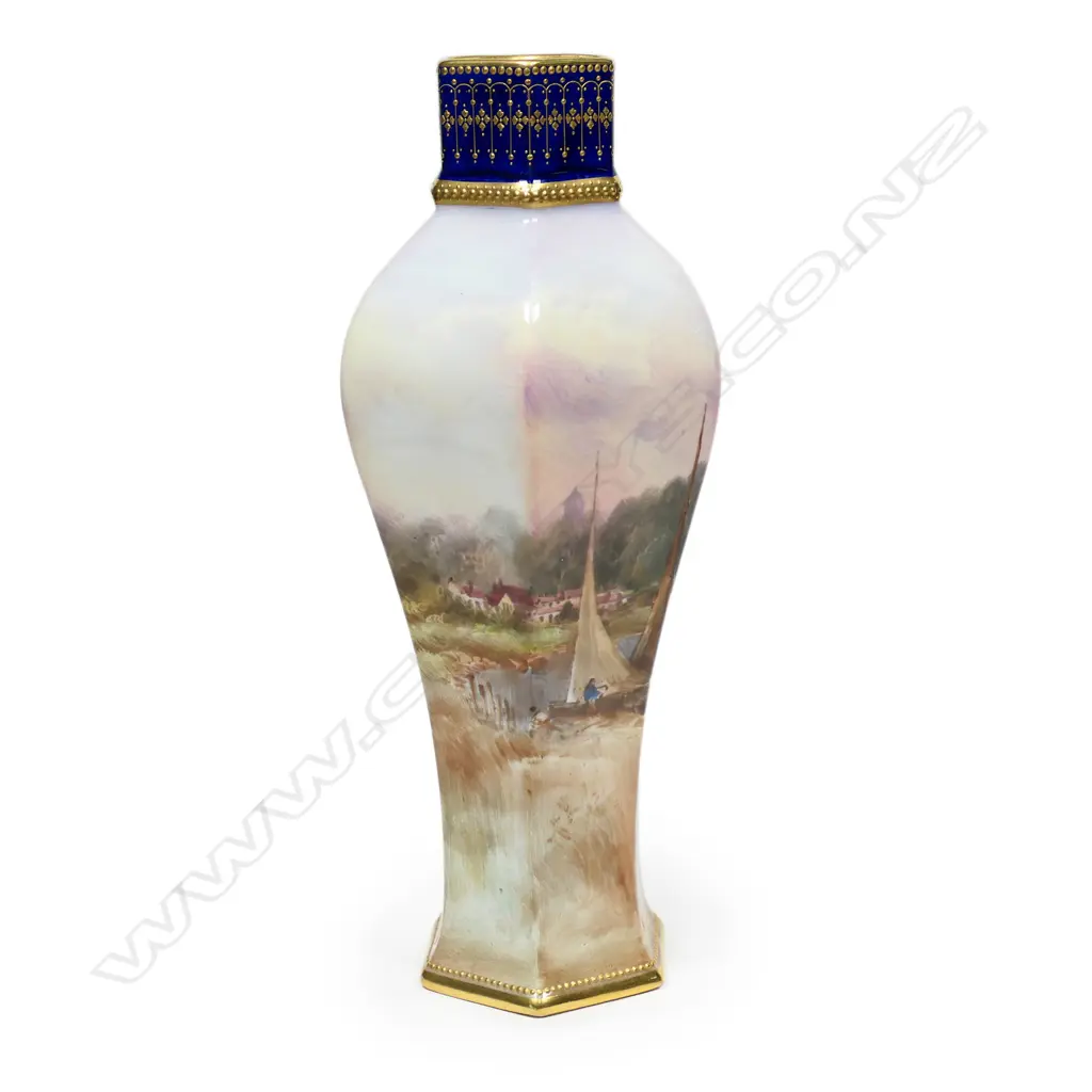 A Royal Doulton hand painted porcelain vase by John Hugh Plant (act. 1902-1920), Image 1++