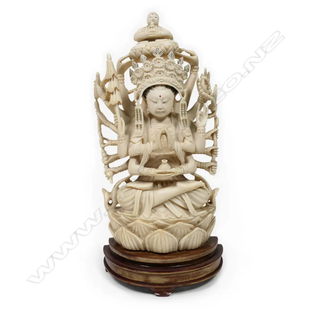 An ivory carved Guanyin statue, with eighteen arms, Image 1++