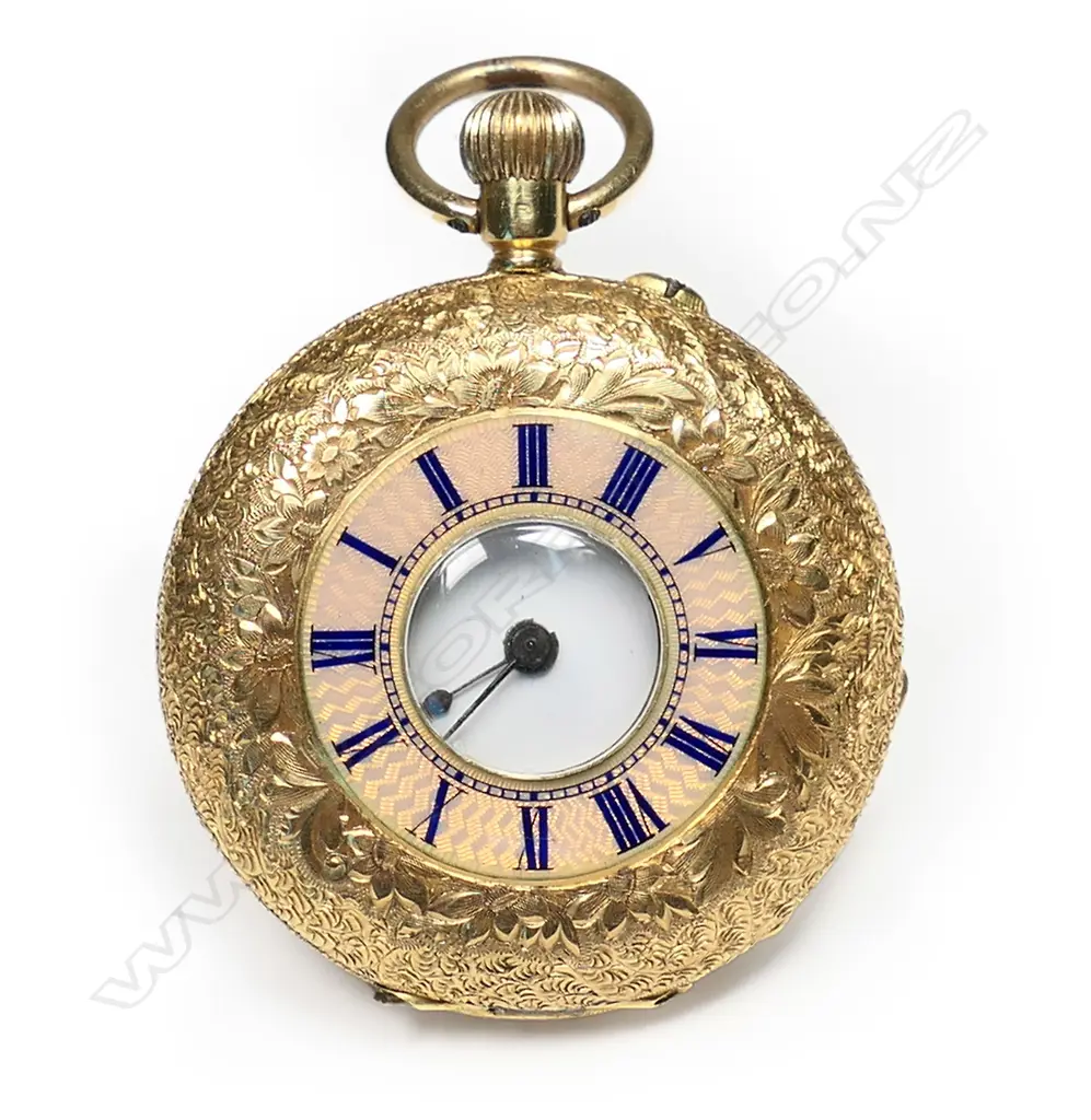 A lady's 18ct gold half hunter pocket watch, early 20thC, Image 1++