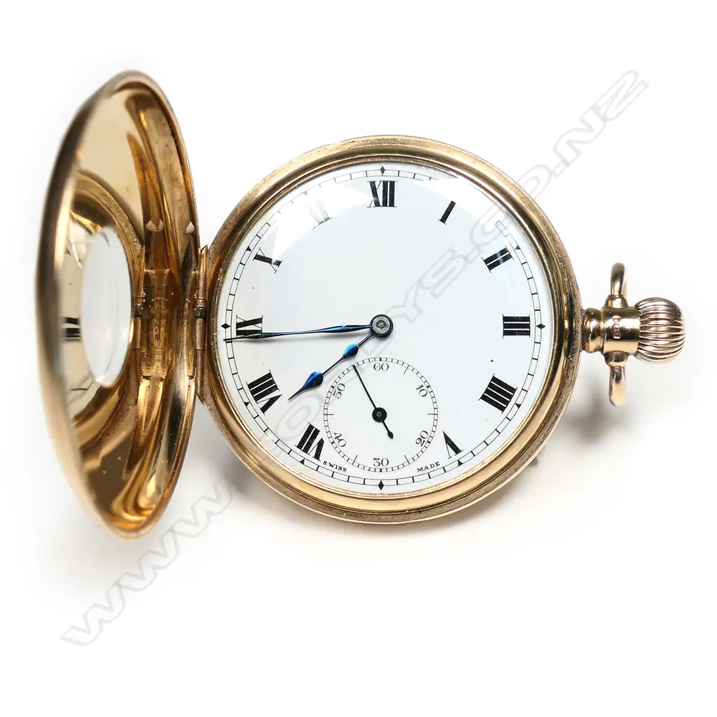 An early 20thC 9ct rose gold gent's half hunter pocket watch, Image 1++