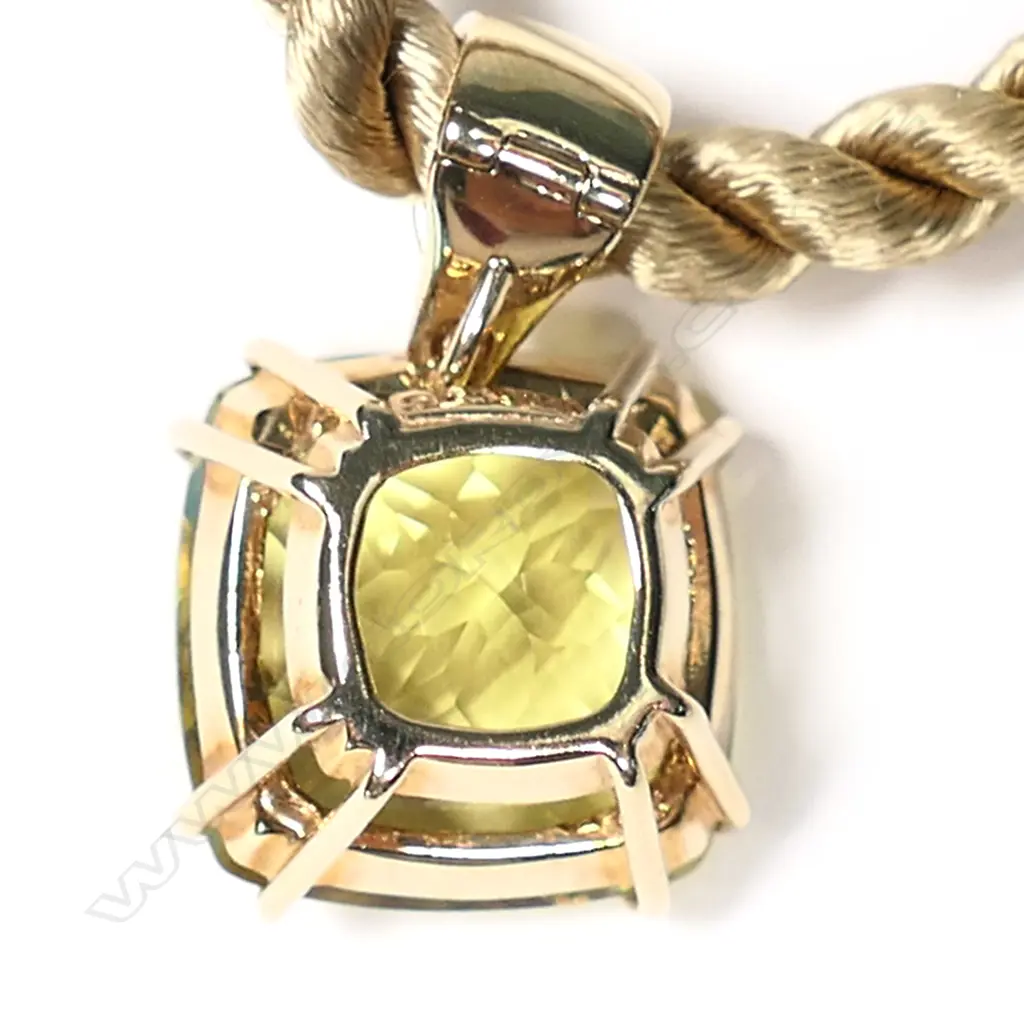 9ct. GOLD & LEMON QUARTZ PENDANT, ON SILK ROPE CORD Image 1++
