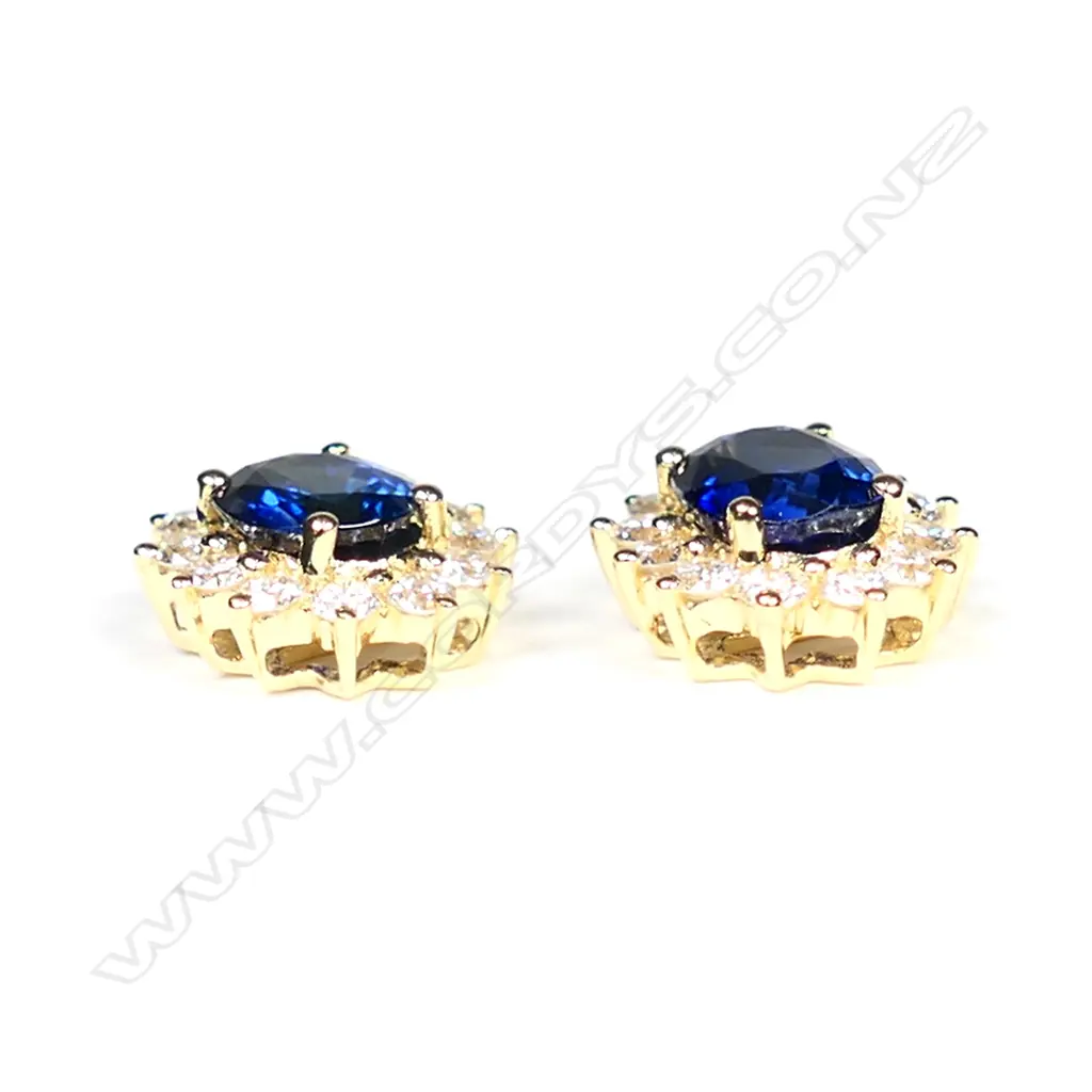 A pair of 18ct gold, sapphire and diamond stud earrings, Image 1++