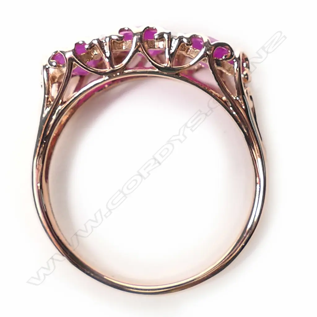 A 14ct rose gold, ruby and diamond ring, Image 1++