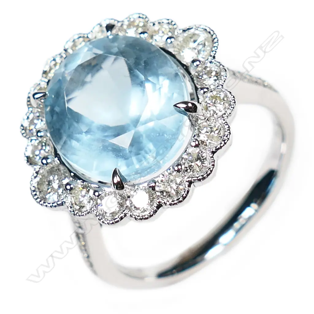 A 14ct white gold, aquamarine and diamond antique style ring, Image 1++