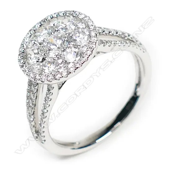An 18ct white gold and diamond dress ring,