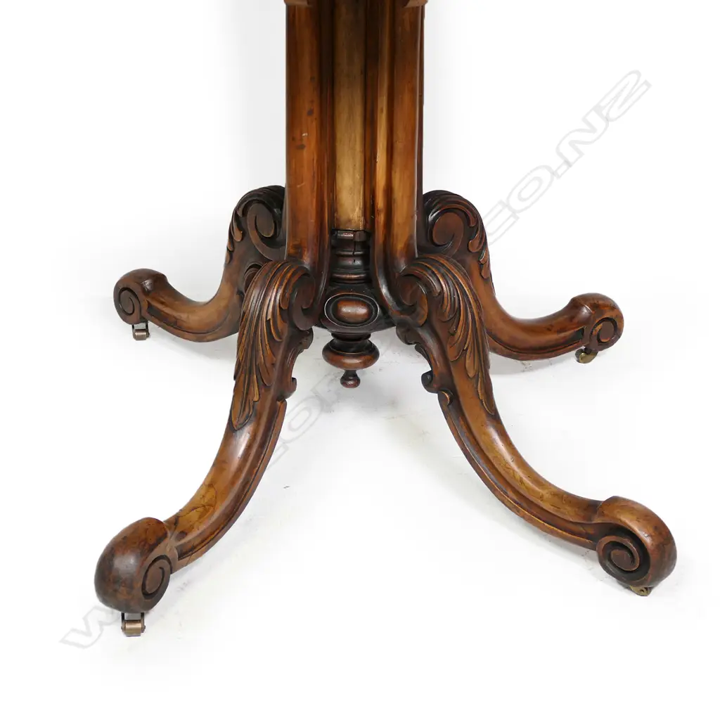A fine Victorian burr walnut drop-side occasional table, Image 1++