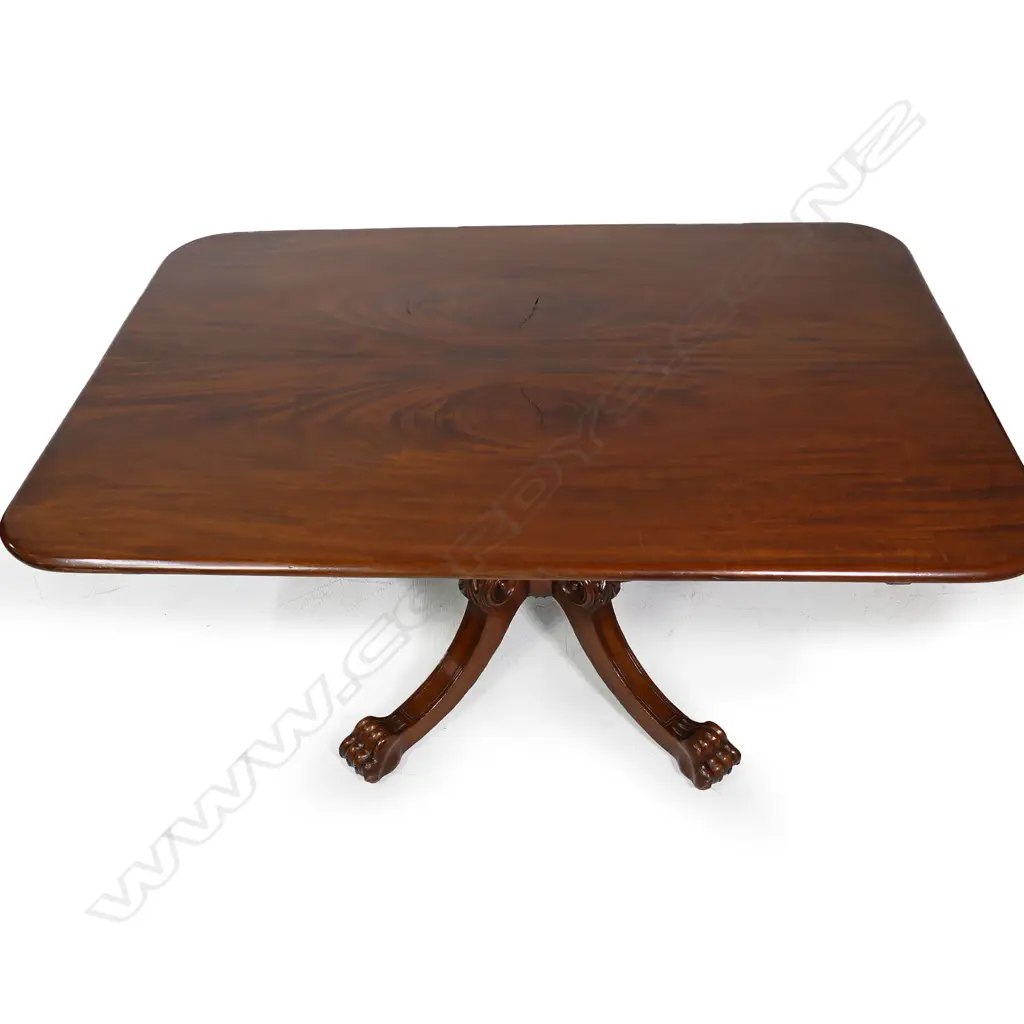 A Regency mahogany tilt top breakfast table, Image 1++