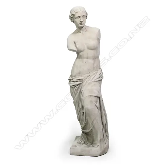 A tall fine concrete Venus de Milo garden sculpture,