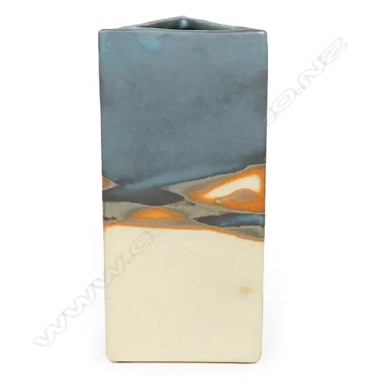 Keith Blight triangular vase,