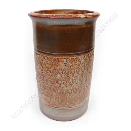Peter Stichbury stoneware cylinder vase,