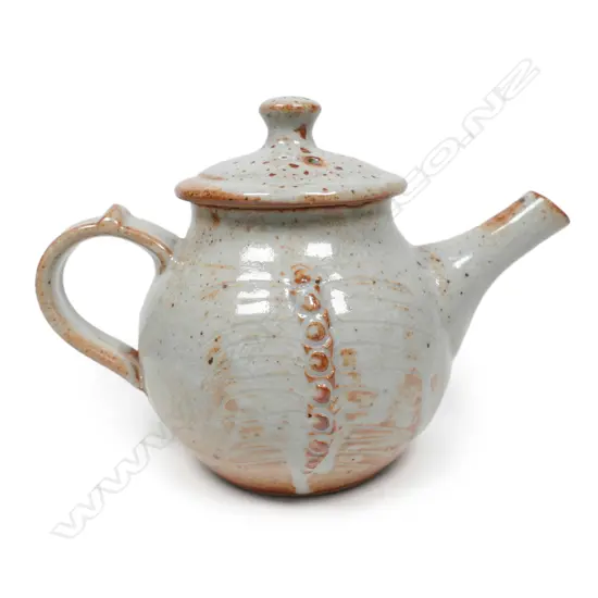 Peter Stichbury shino glaze small teapot,