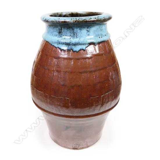 Peter Stichbury stoneware baluster vase,