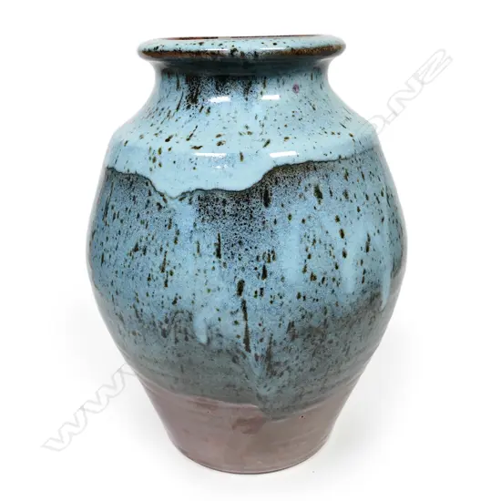 Peter Stichbury chun glazed vase,