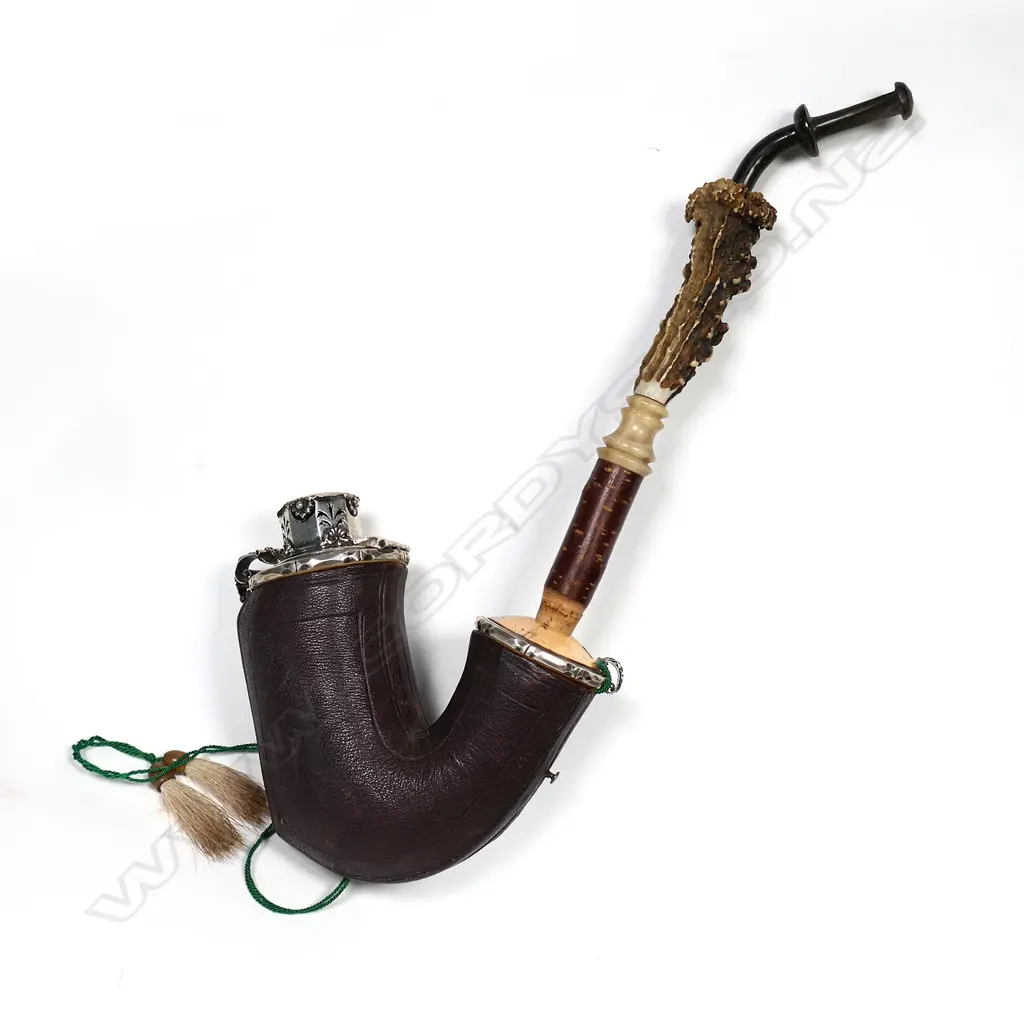 A 19thC Austro-Hungarian silver mounted large meerschaum pipe, Image 1++
