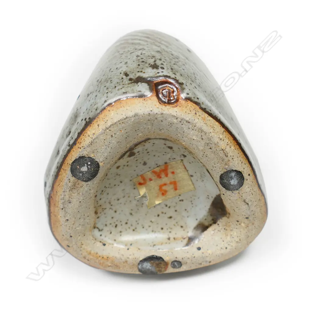 A Len Castle bottle vase, Image 1++
