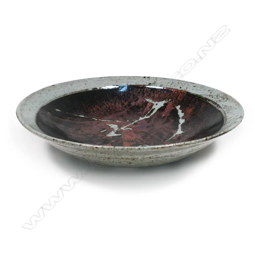 A Len Castle blossom bowl, Image 1++