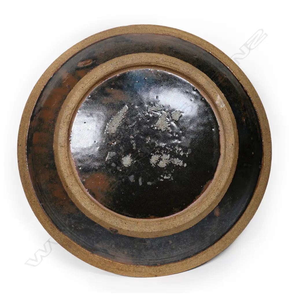 A Peter Stichbury circular large dish, Image 1++
