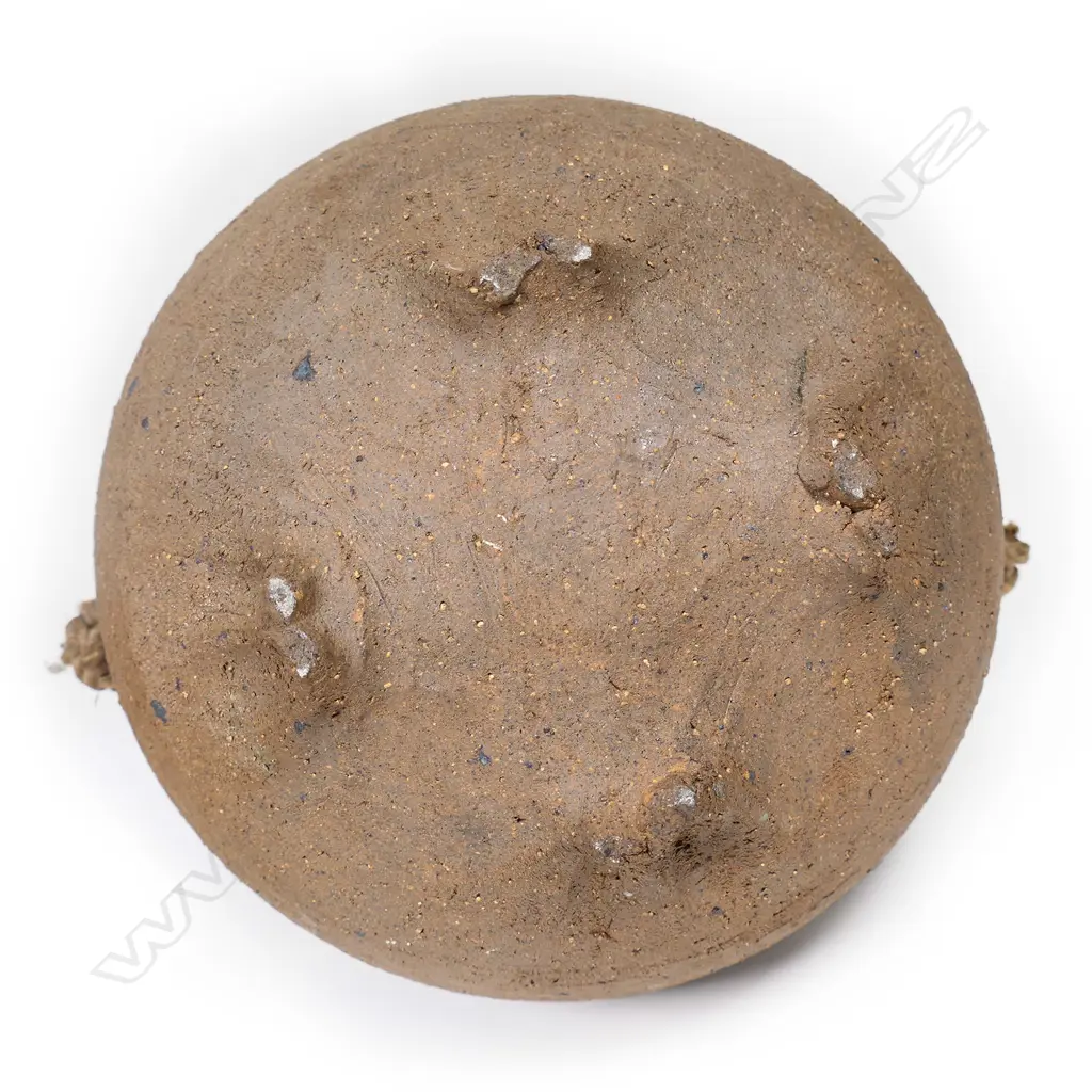 Patricia Perrin 'onion pot', Image 1++
