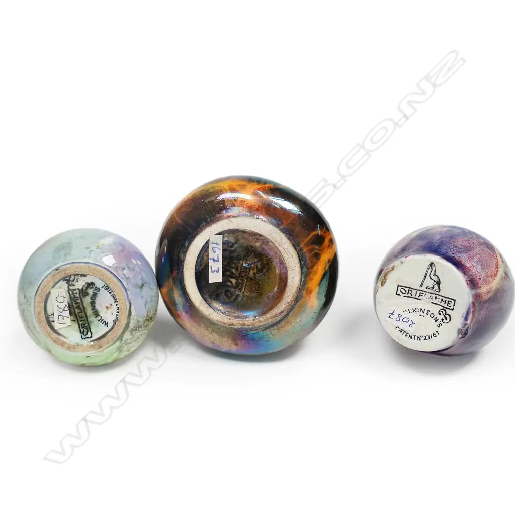 Three Wilkinson's Oriflamme miniature vases, Image 1++