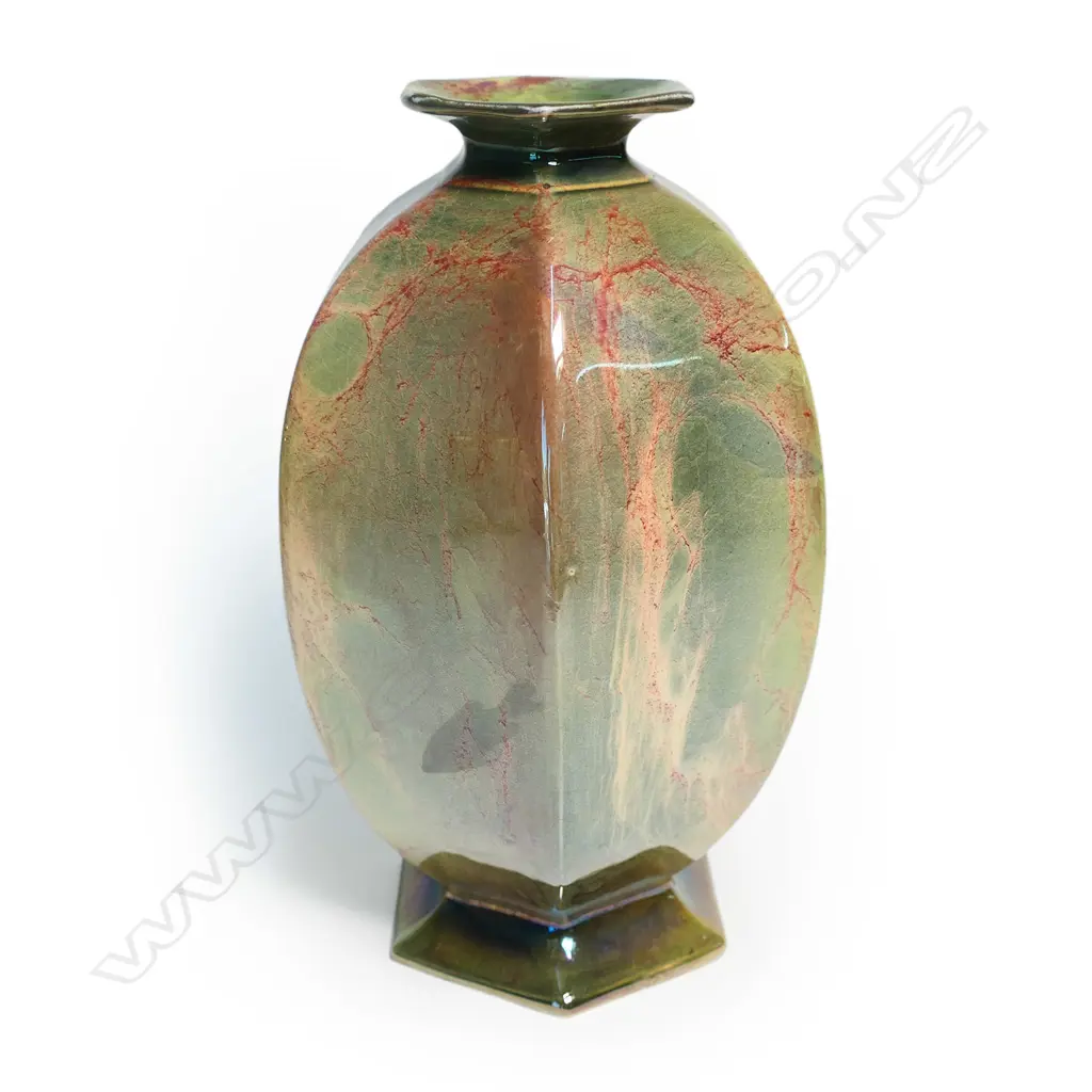 Wilkinson's Oriflamme hexagonal baluster vase, Image 1++