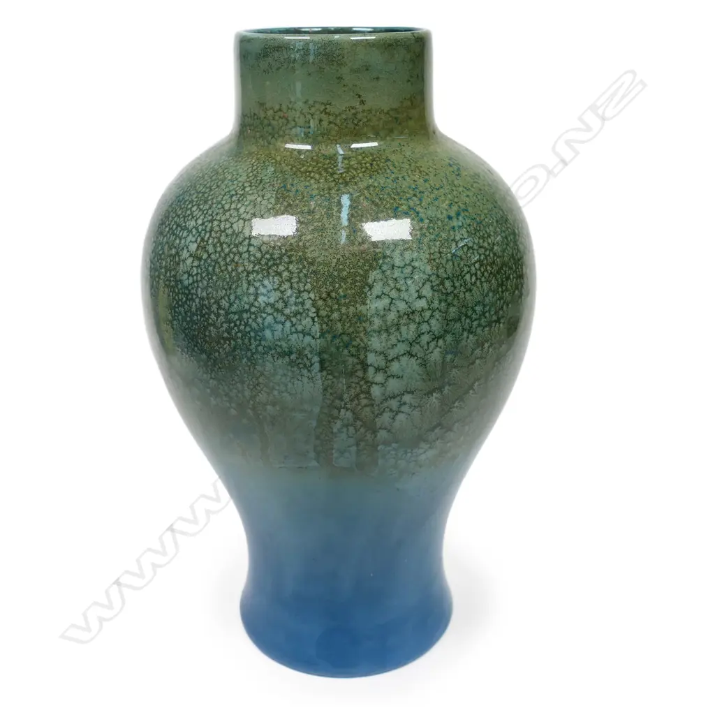 A Royal Doulton Titanium large baluster vase, Image 1++