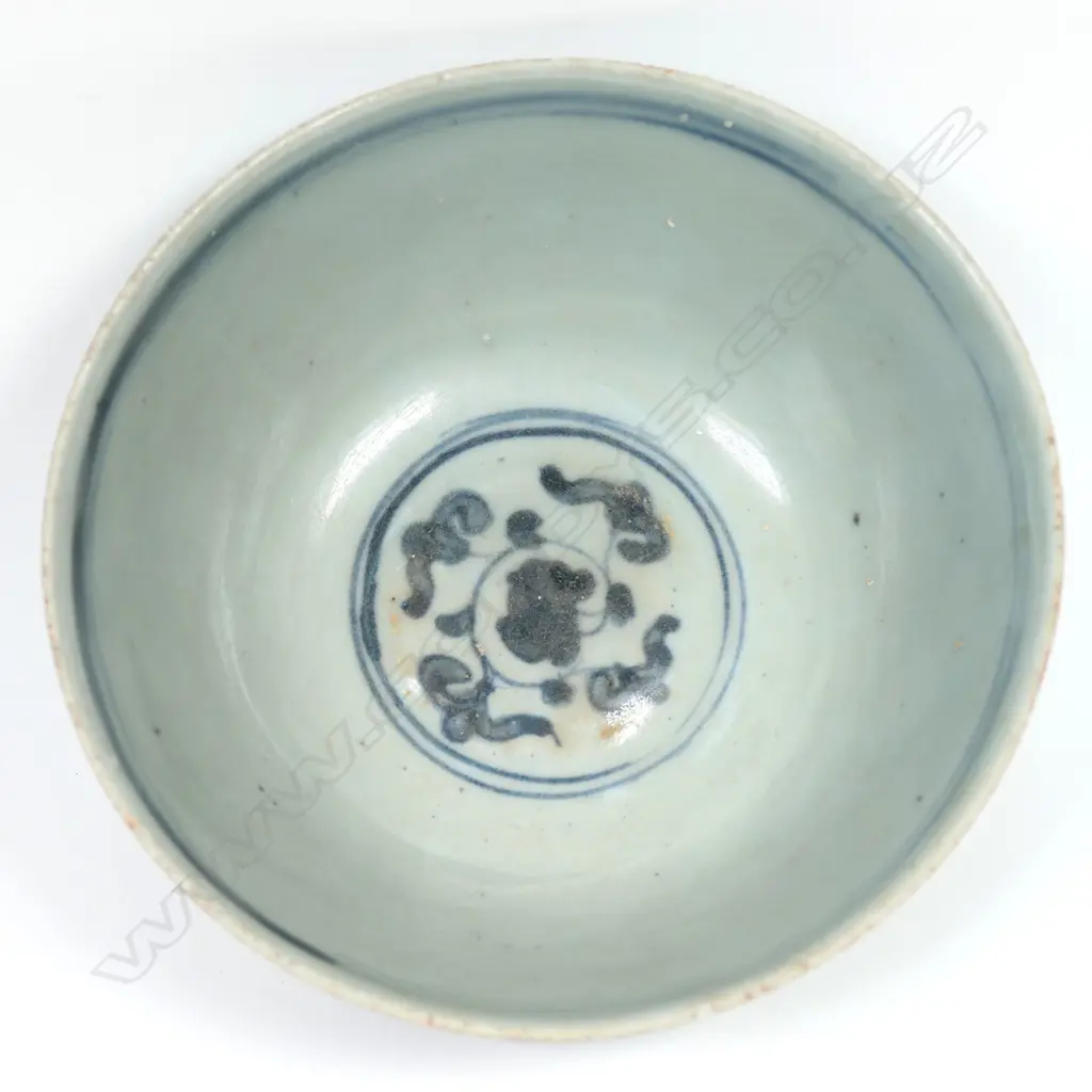 A Chinese porcelain bowl from the Swatow kilns, Image 1++