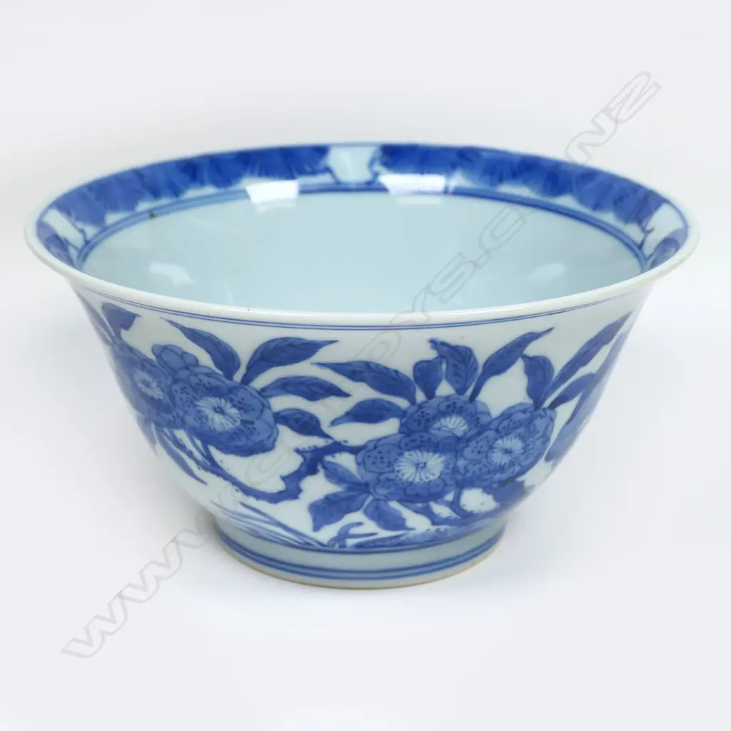 A quality Chinese porcelain bowl, Image 1++