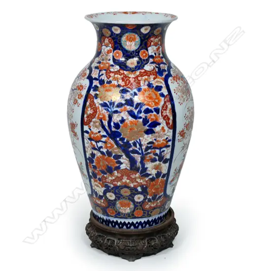 A large Japanese Imari porcelain vase,