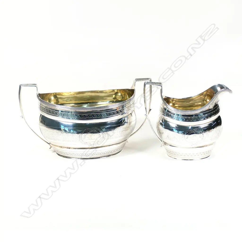 A George III silver sugar and cream jug, London 1808/1809 by Thomas Wilkes Barker, Image 1++