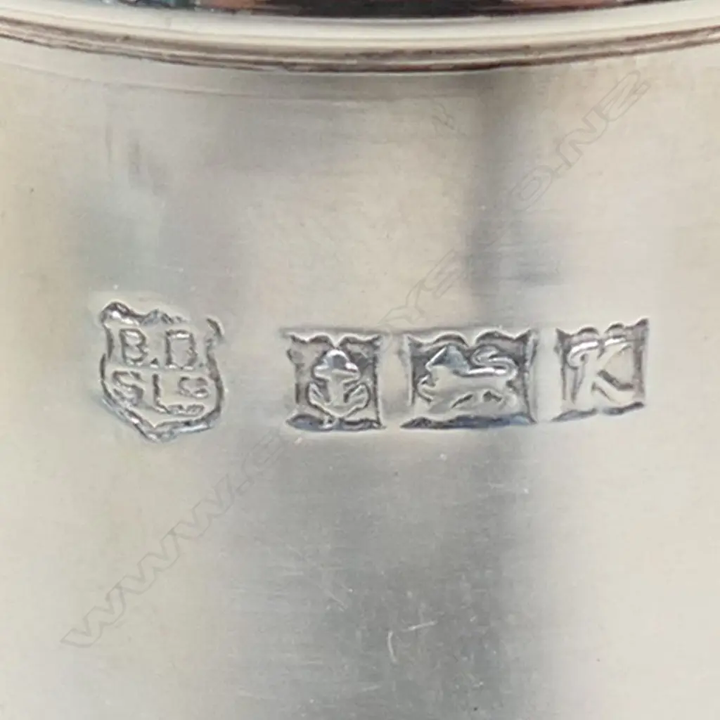 A mid 20thC silver sugar sifter, Birmingham 1959, Image 1++