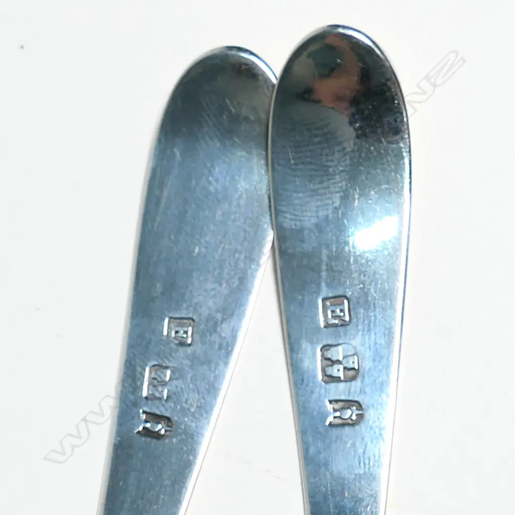 A pair of uncommon Aberdeen silver sauce ladles, hallmarks for James Erskine (active 1797–1818), Image 1++