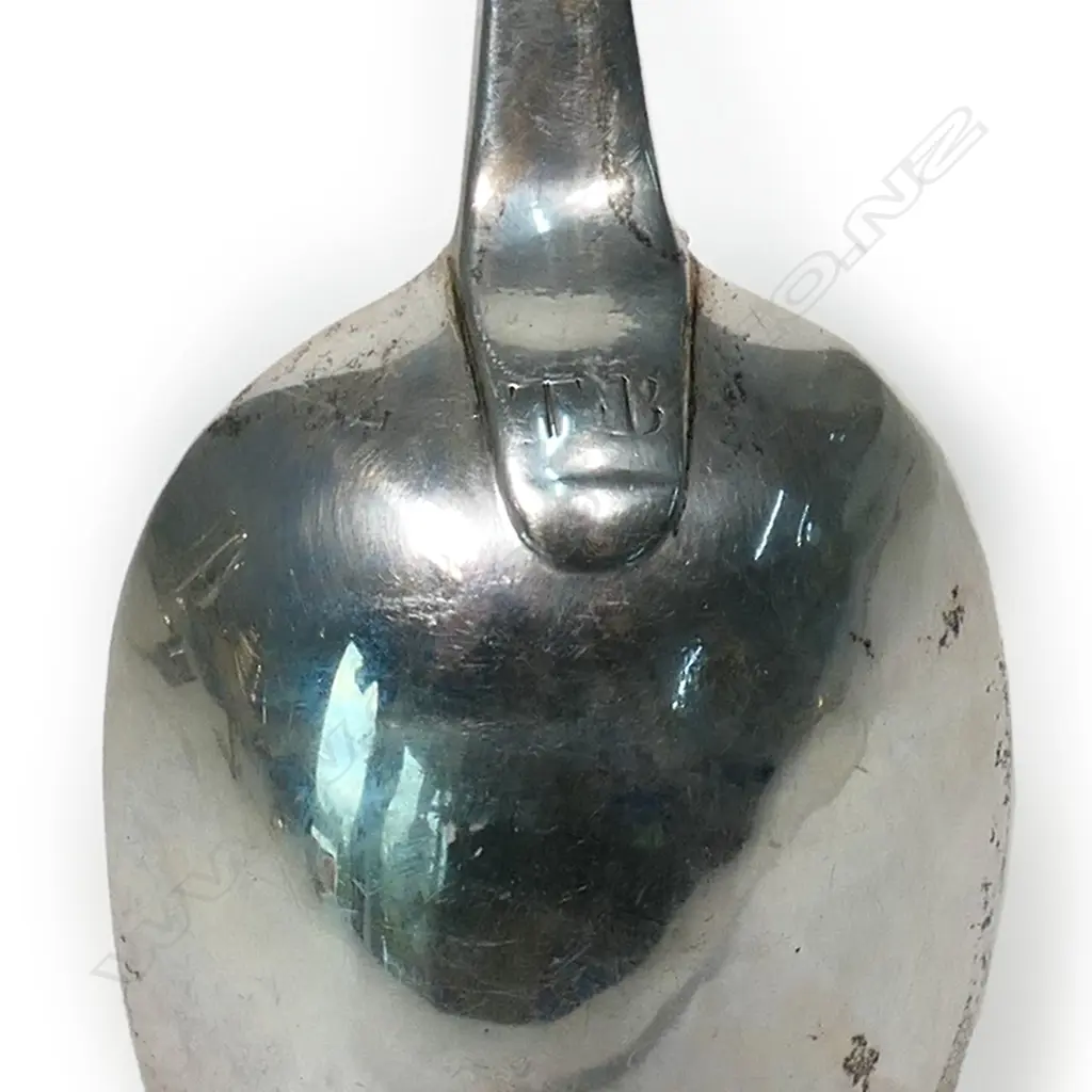 An Irish George III silver  gravy strainer spoon, Dublin 1776, attributed to John Read, Image 1++