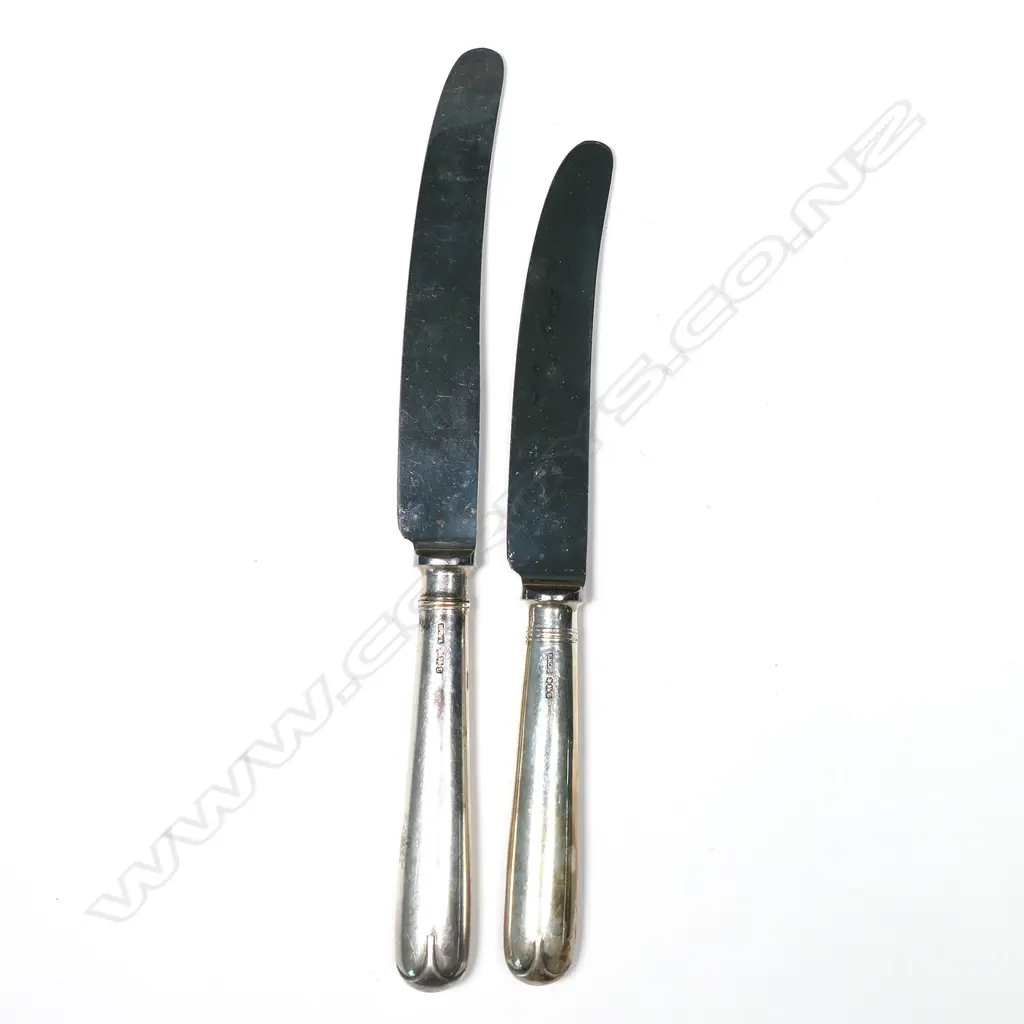 Twenty-four sterling silver handled knives, Sheffield 1978, Image 1++