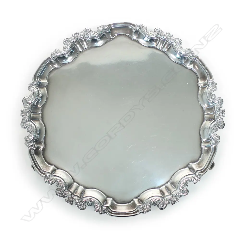 A George II silver salver, London 1742 by George Hindmarsh, Image 1++