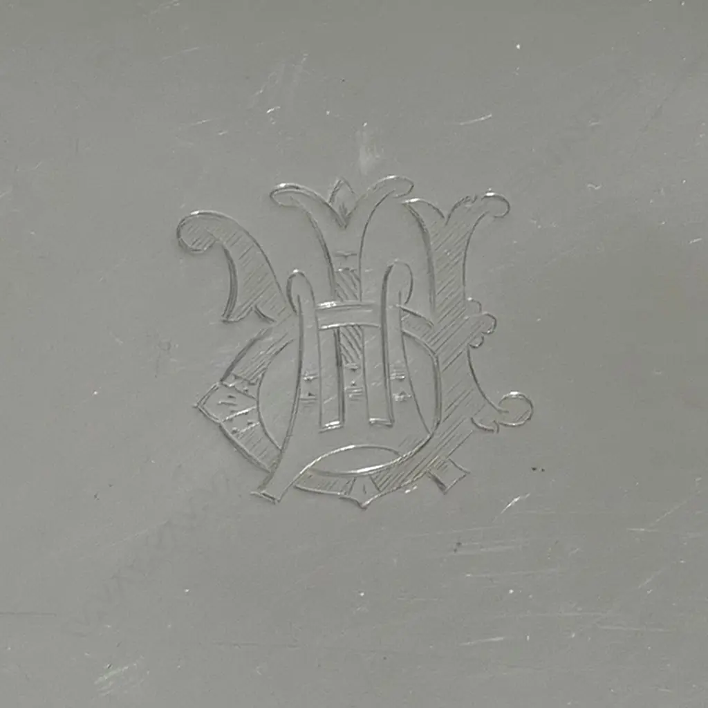 An early 20thC silver salver, Sheffield 1928. Image 1++