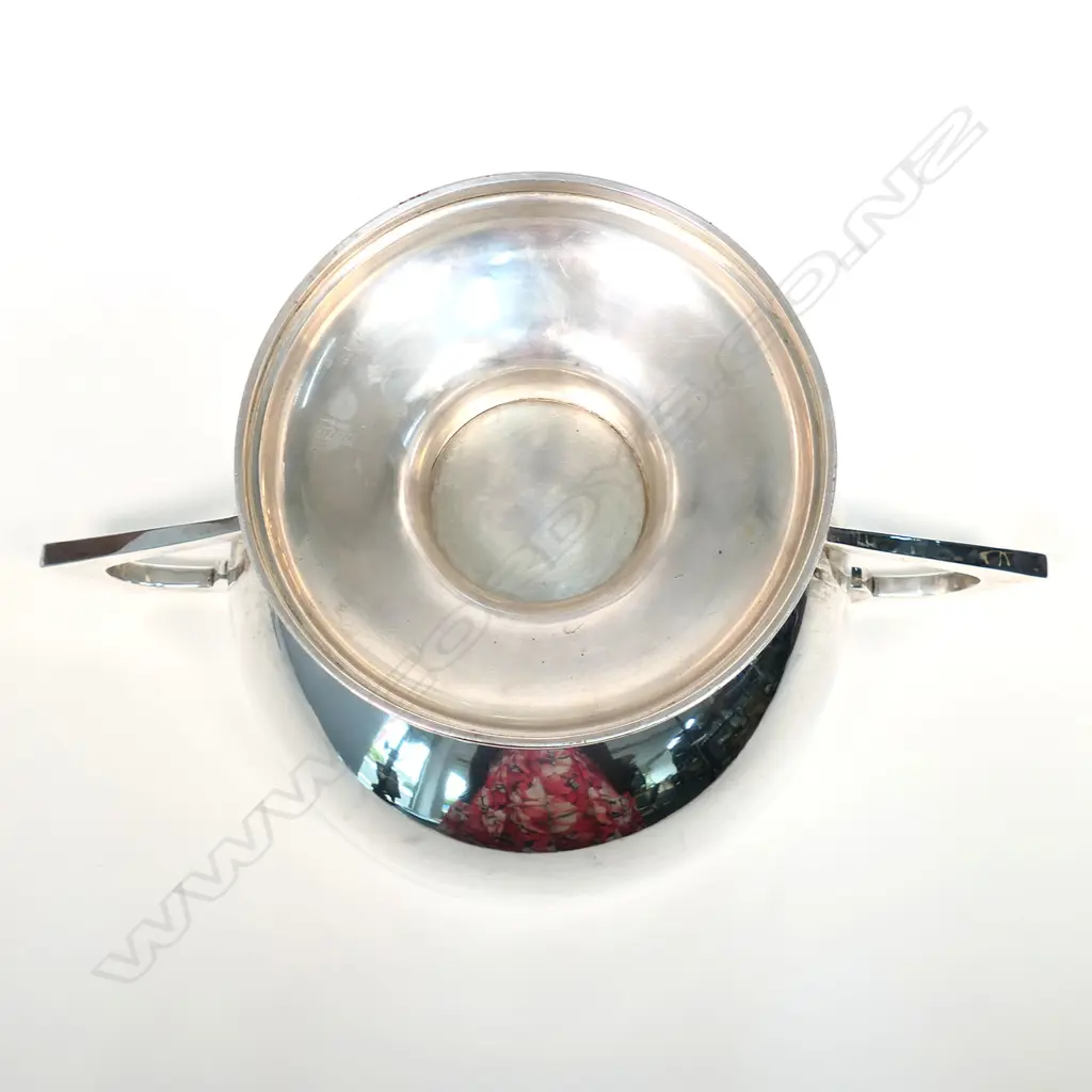 A large early 20thC silver rose / trophy bowl, London 1918. Image 1++