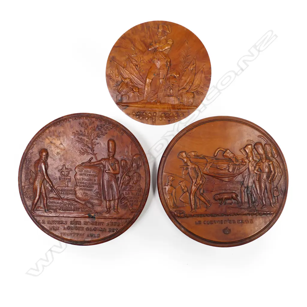 Three Napoleonic period pressed wood table snuff box lids, Image 1++