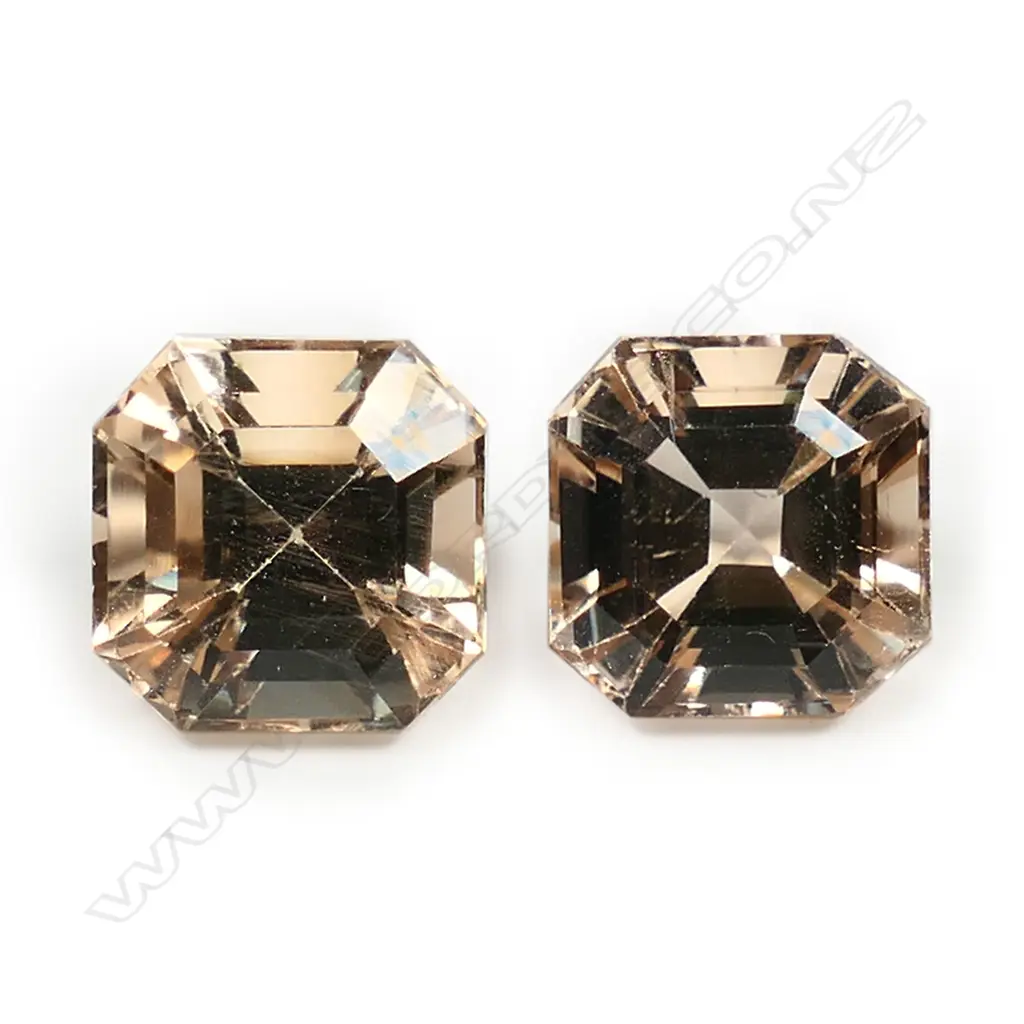 A pair of imperial topaz gemstones, Image 1++