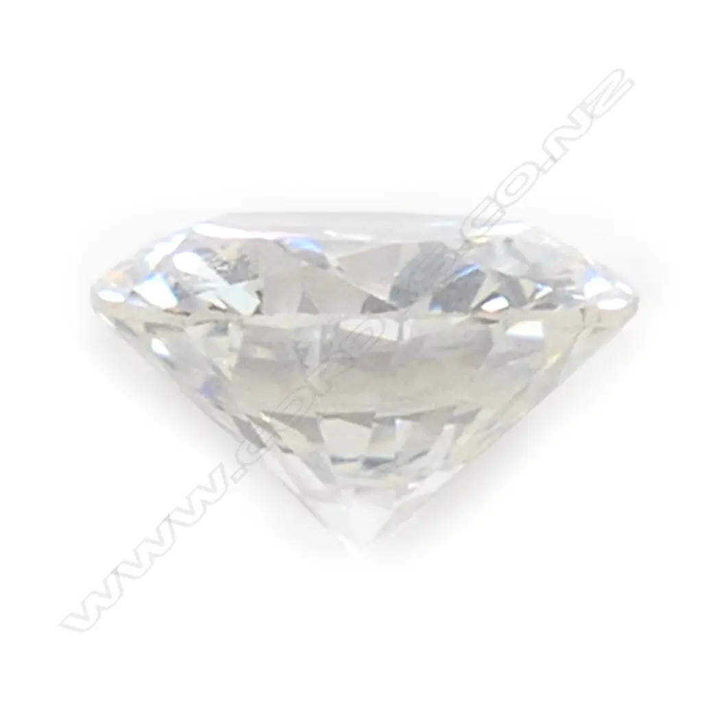 A 1.068ct round brilliant cut unset diamond, Image 1++