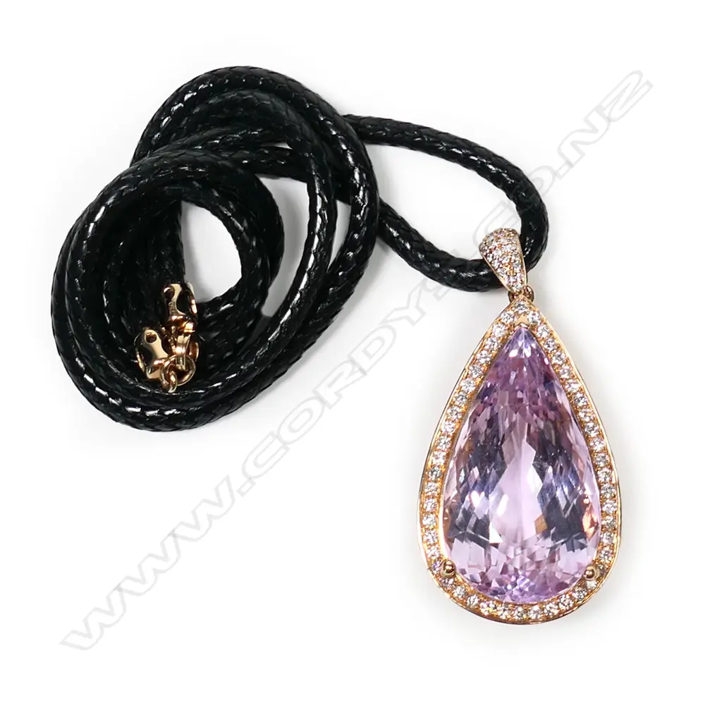 An 18ct rose gold and diamond framed large kunzite pendant, Image 1++