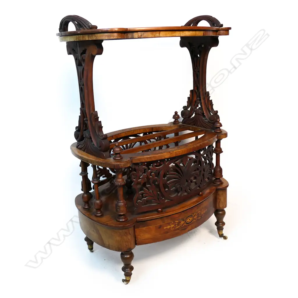 A Victorian walnut canterbury, Image 1++